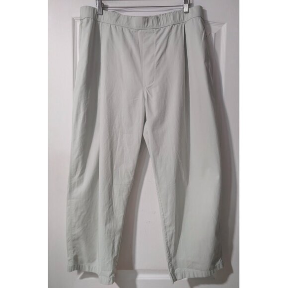 New! COS | Men's Wide-Leg Elasticated Trousers In Light Green - Picture 4 of 12